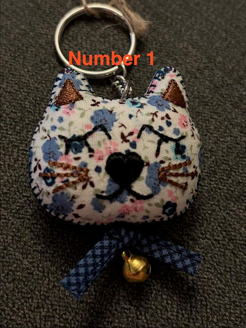 Vintage Cat Keyring
