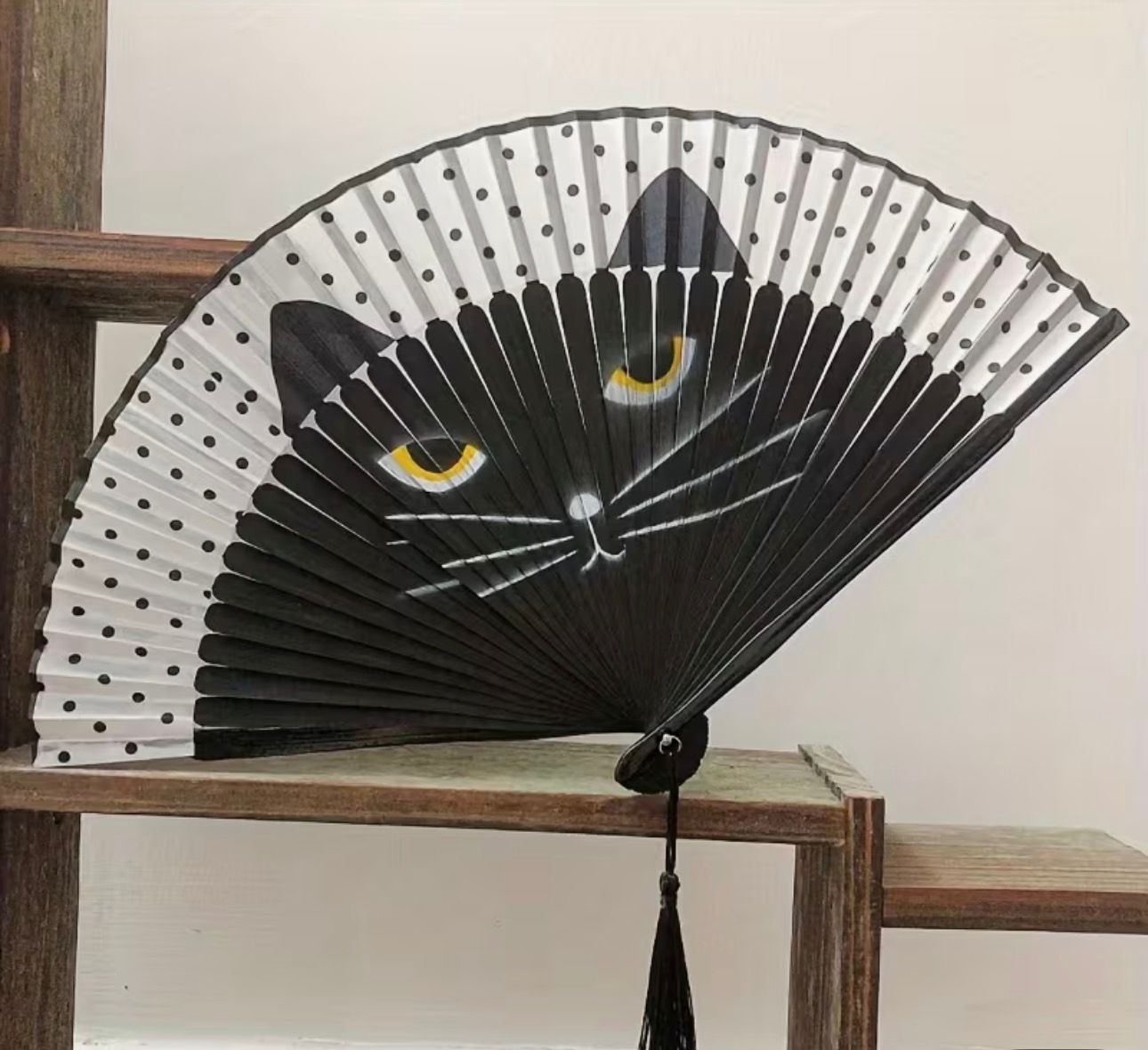 Hand Fan Cat Design