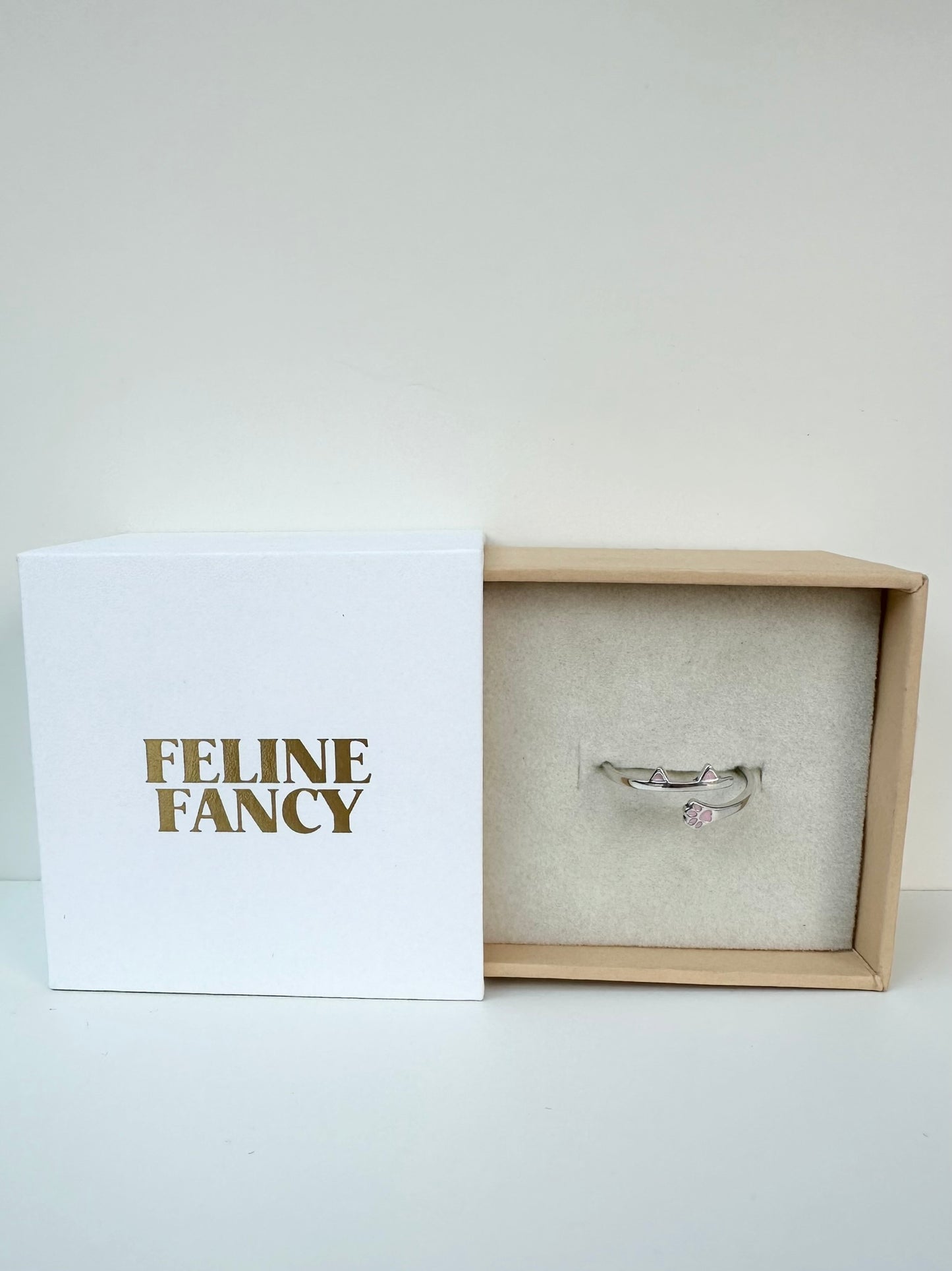 Feline Fancy Pawfect Cat Ring